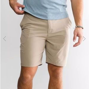 SAXX Men’s Beige Khaki Shorts Go To Town 2N1 9” Inseam Size 38